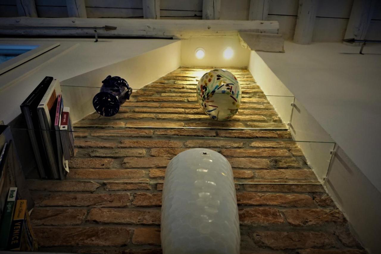 Sara S Luxury Home Five Minutes From Piazza San Marco Венеция Екстериор снимка