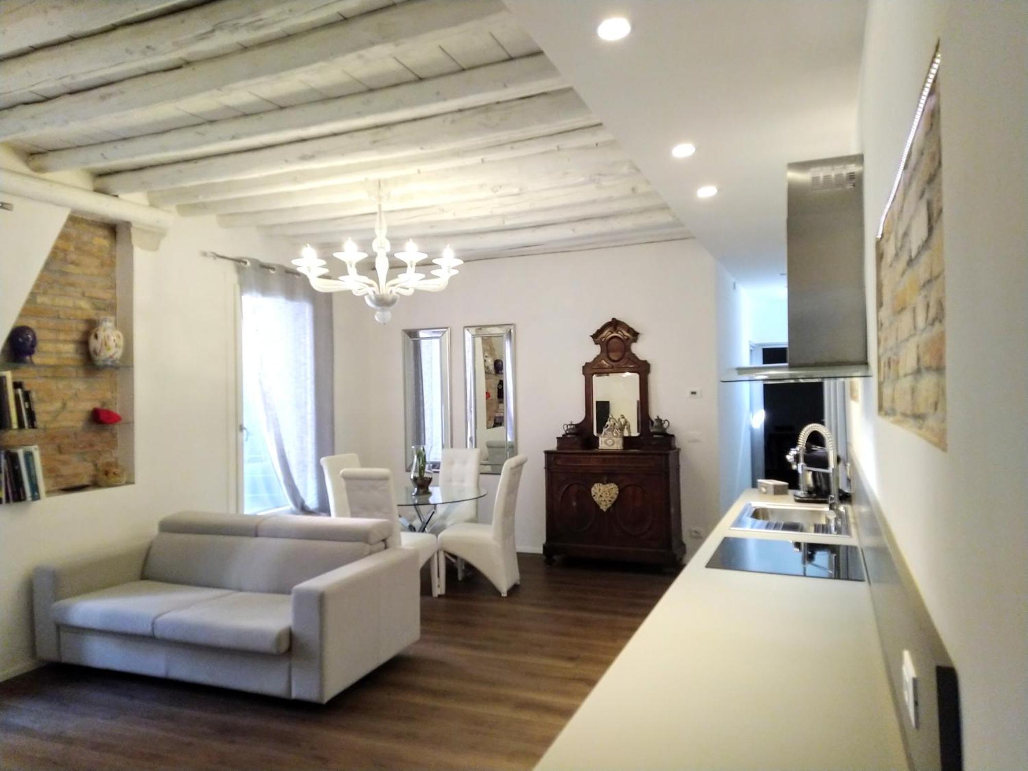 Sara S Luxury Home Five Minutes From Piazza San Marco Венеция Екстериор снимка
